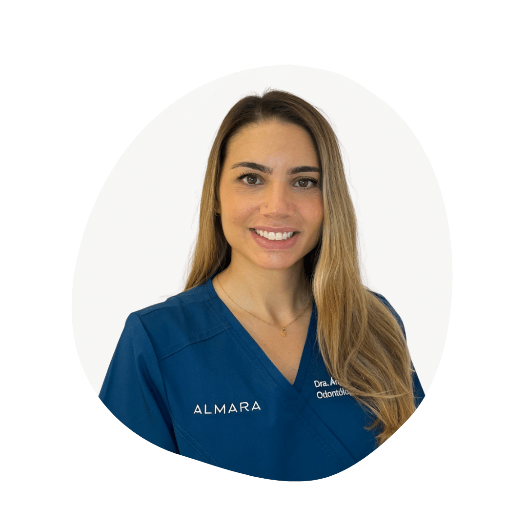 Dra. Ángela Monedero